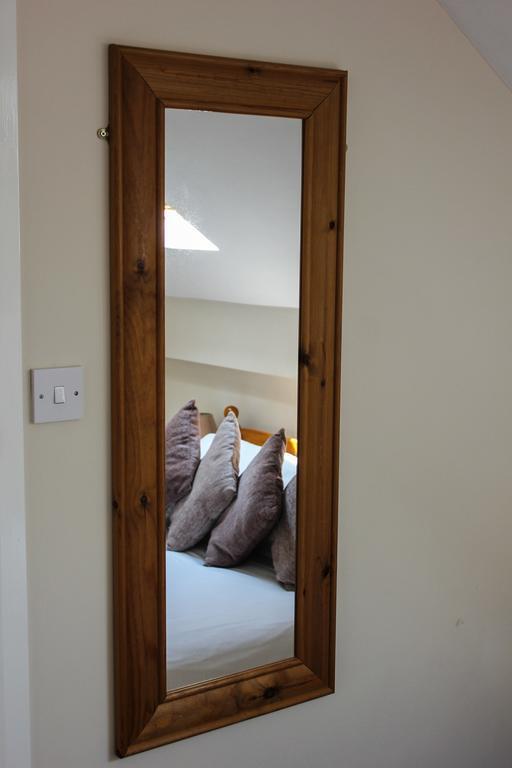 Eden End Guest House Хокли Хийт Екстериор снимка