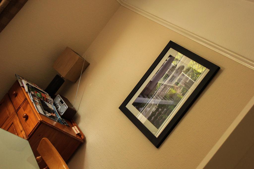 Eden End Guest House Хокли Хийт Екстериор снимка