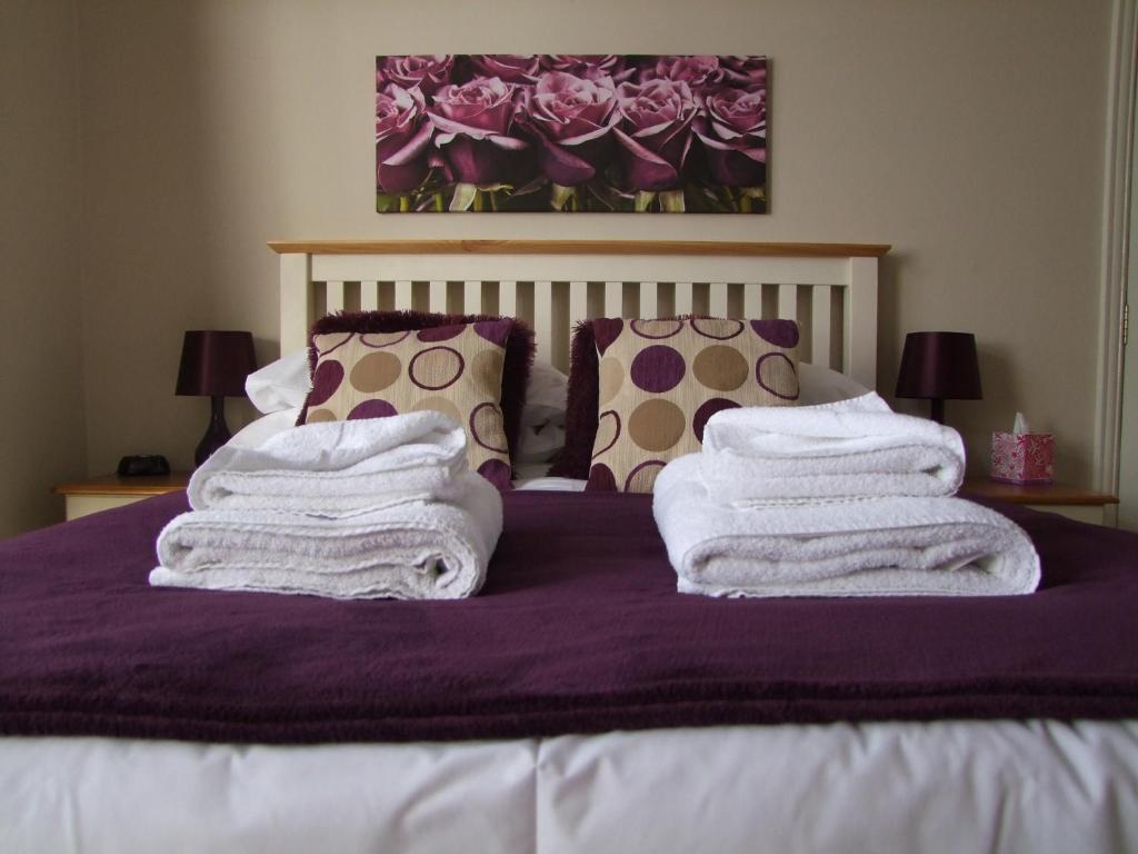 Eden End Guest House Хокли Хийт Екстериор снимка