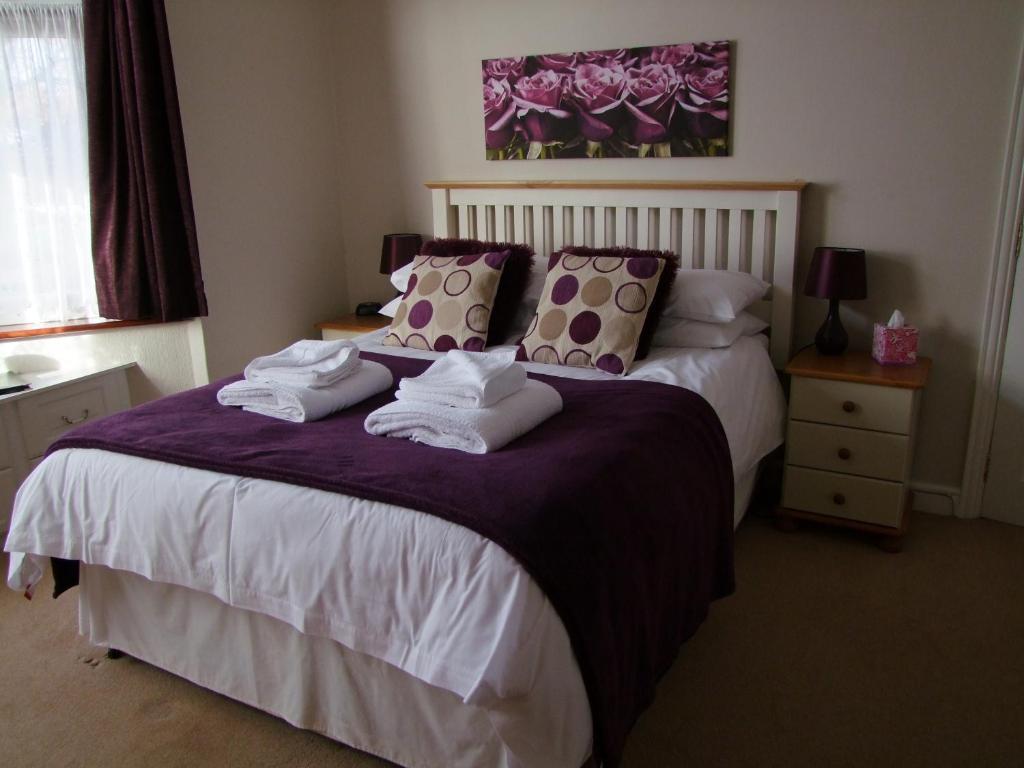 Eden End Guest House Хокли Хийт Екстериор снимка