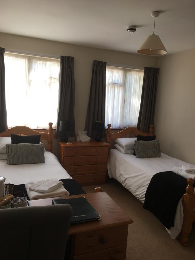 Eden End Guest House Хокли Хийт Екстериор снимка
