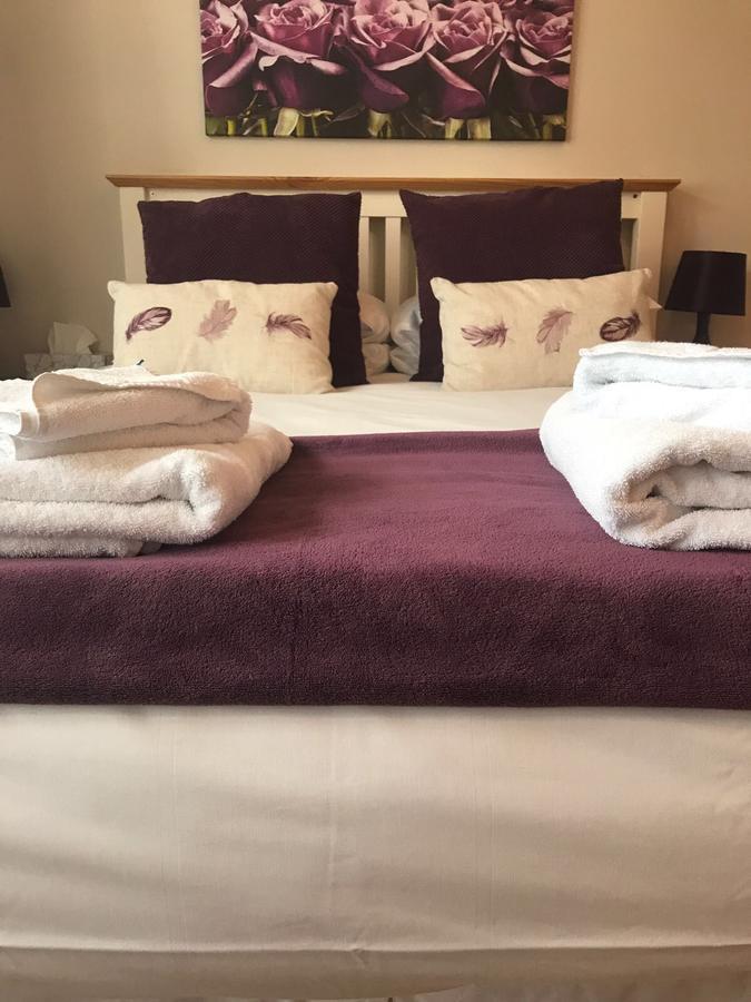 Eden End Guest House Хокли Хийт Екстериор снимка
